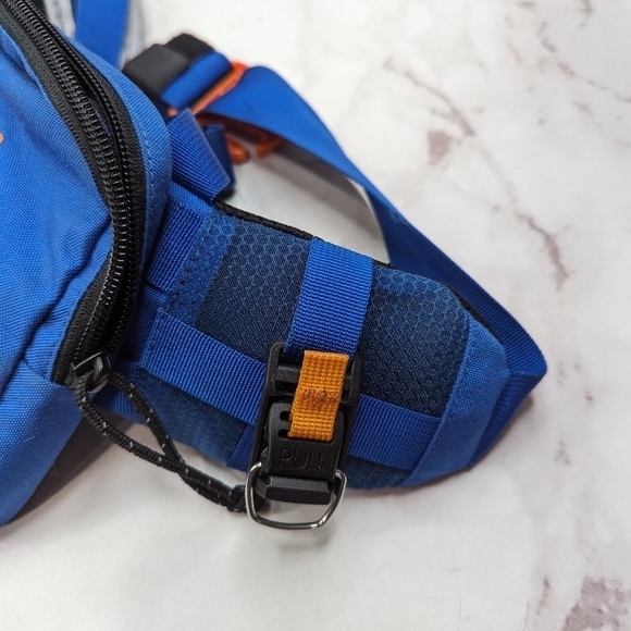 Amazon Robotics SRBRS Safety Vest 16-18 in 34-39 in Electronic Anti 2 Pouches L - Picture 10 of 16